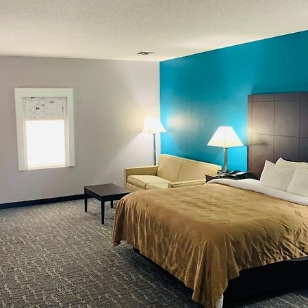 Quality Inn & Suites Edgefield Esterno foto