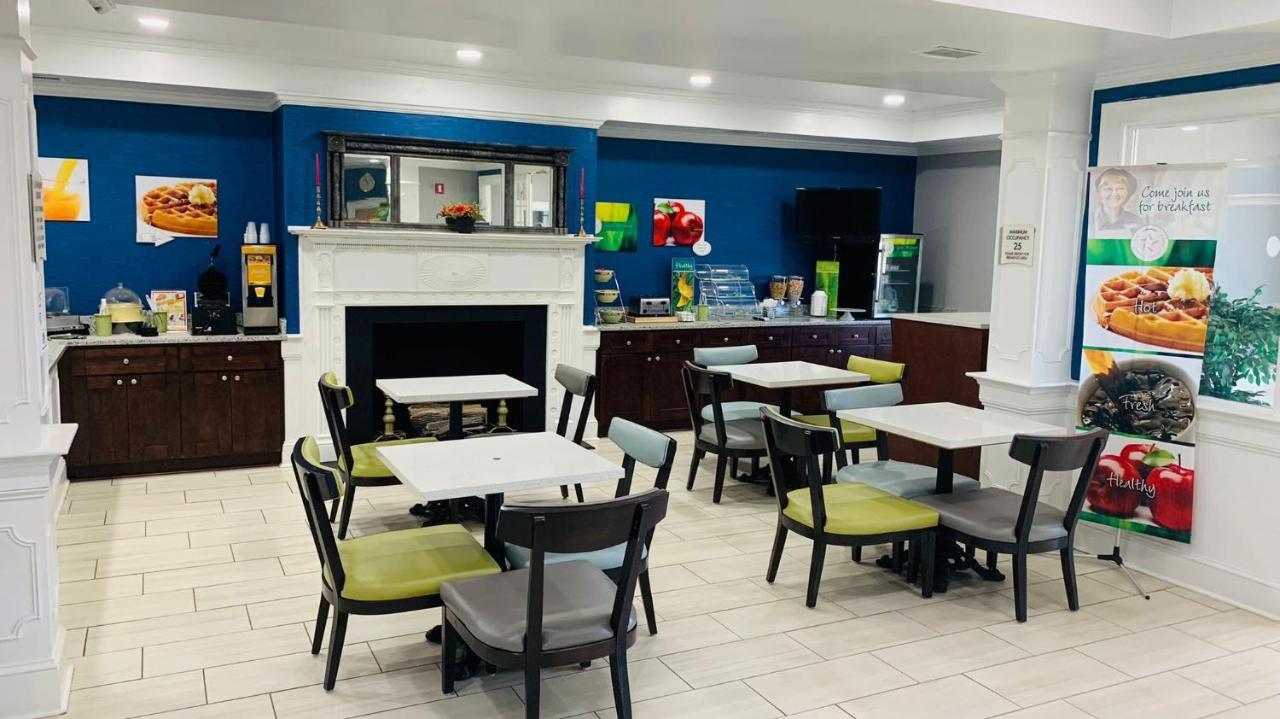 Quality Inn & Suites Edgefield Esterno foto