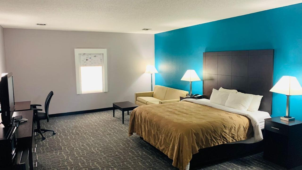 Quality Inn & Suites Edgefield Esterno foto