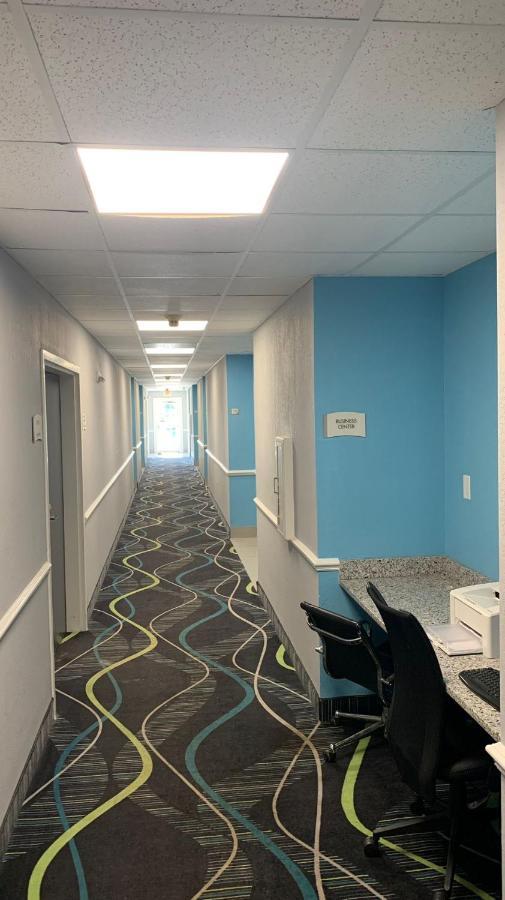 Quality Inn & Suites Edgefield Esterno foto