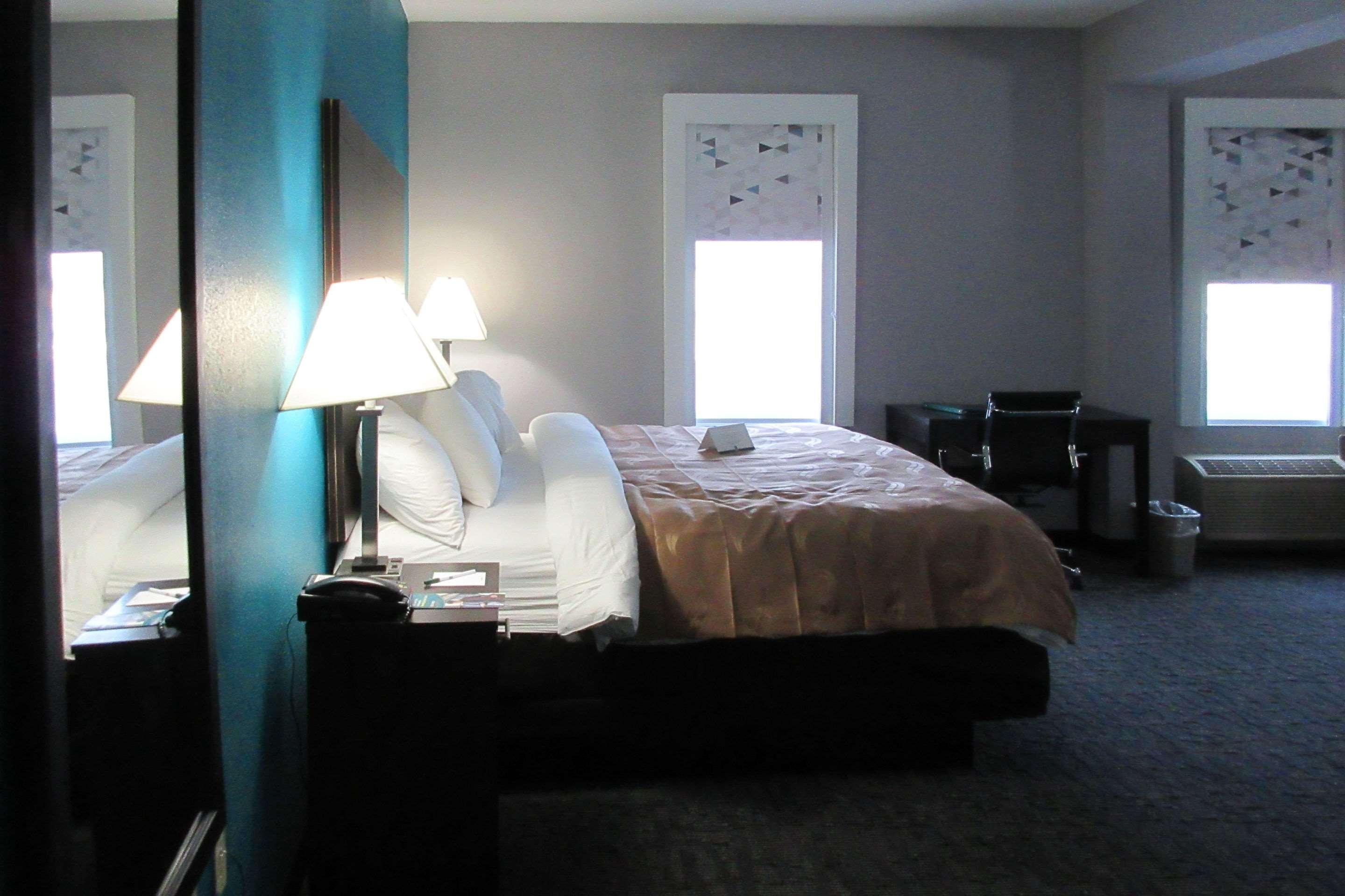 Quality Inn & Suites Edgefield Esterno foto